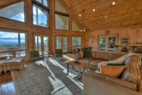 Endless Views~ Movie Theater ~ Hot Tub ~ Game Room